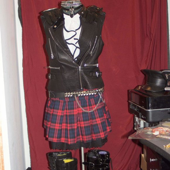 Fetish / Kink / BDSM outfits - (NOT FOR SALE YET) - Picture 7 of 16